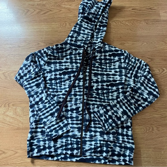 NWOT Johnny Was Blue Tie Dye Zip Up Hoodie Size Medium - Picture 3 of 9